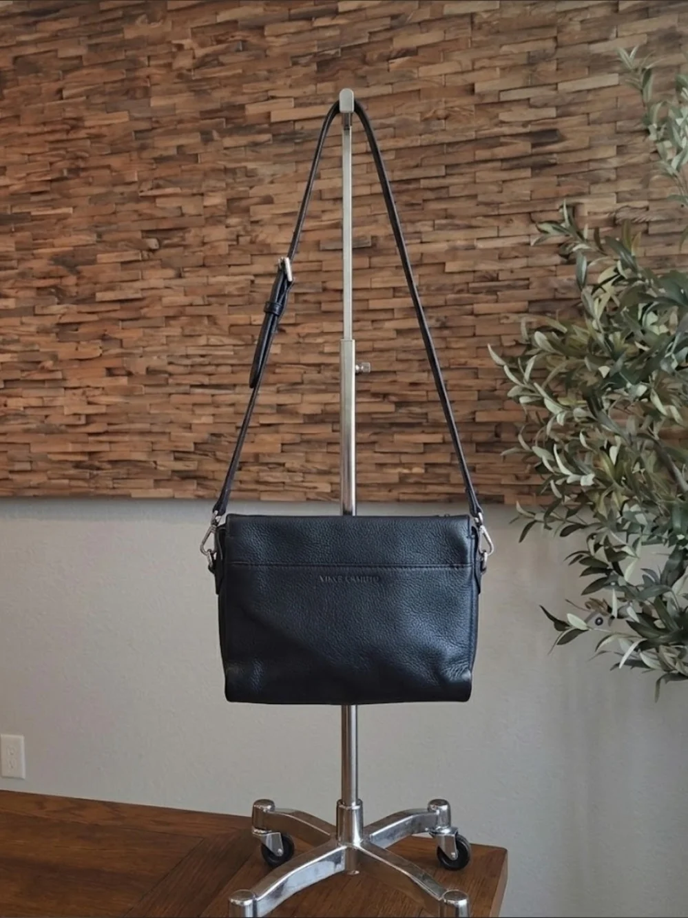 Vince Camuto Black Leather Messenger Bag